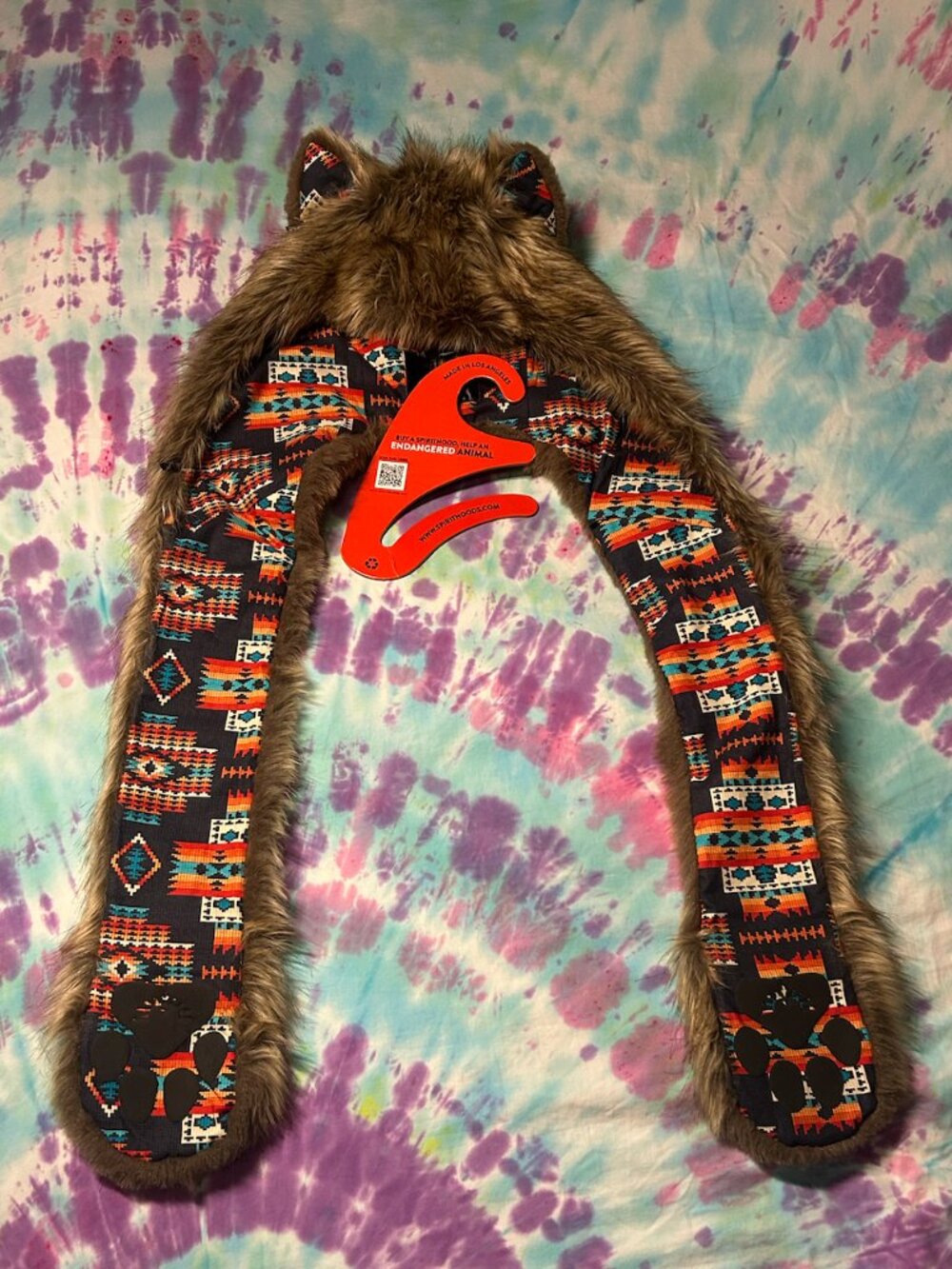 Spirithoods Collector's Edition 2014- Red Fox Aztec NWOT